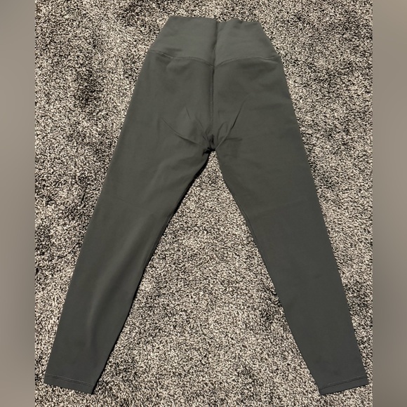 P'tula leggings bundle, older styles, size medium - Picture 13 of 13